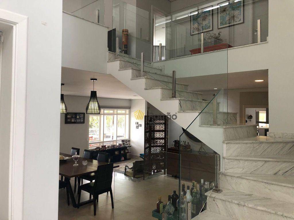 Casa de Condomínio à venda com 4 quartos, 529m² - Foto 4