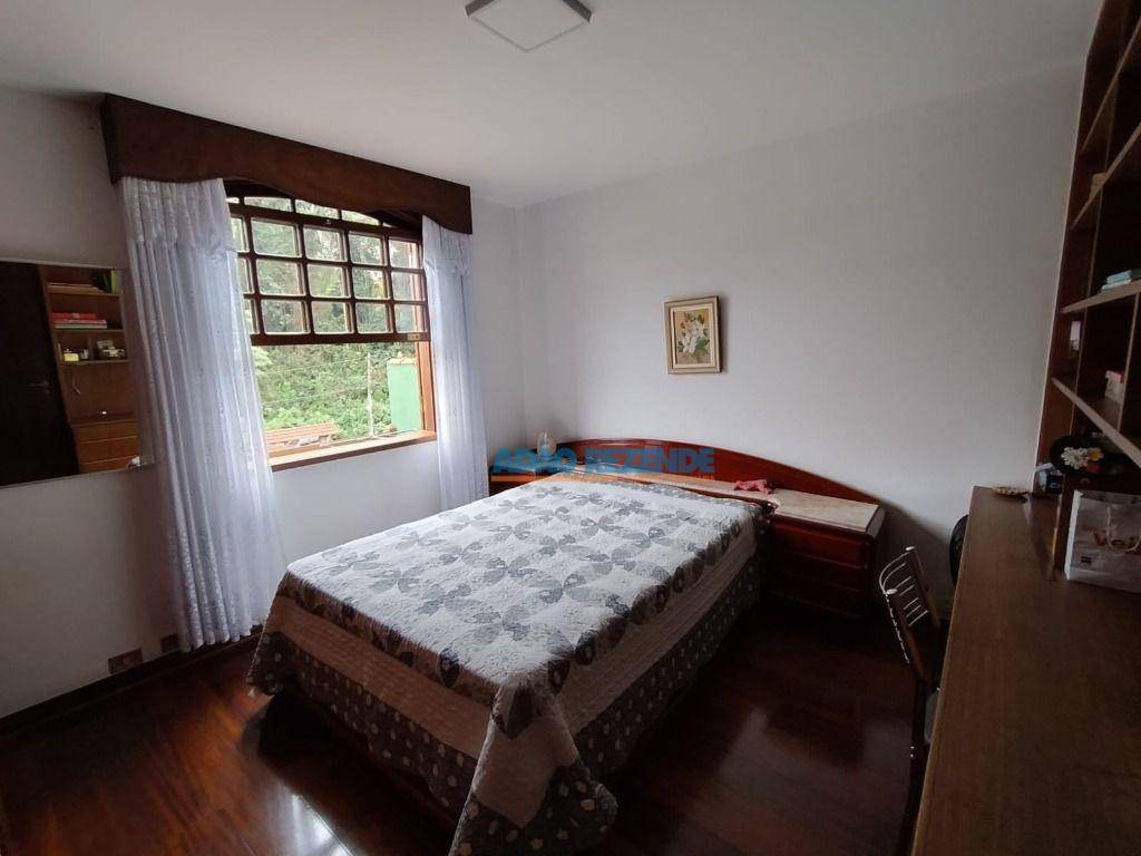 Casa, 3 quartos, 280 m² - Foto 33