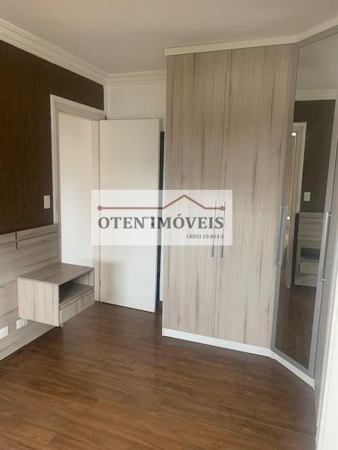 Apartamento à venda com 2 quartos, 62m² - Foto 11