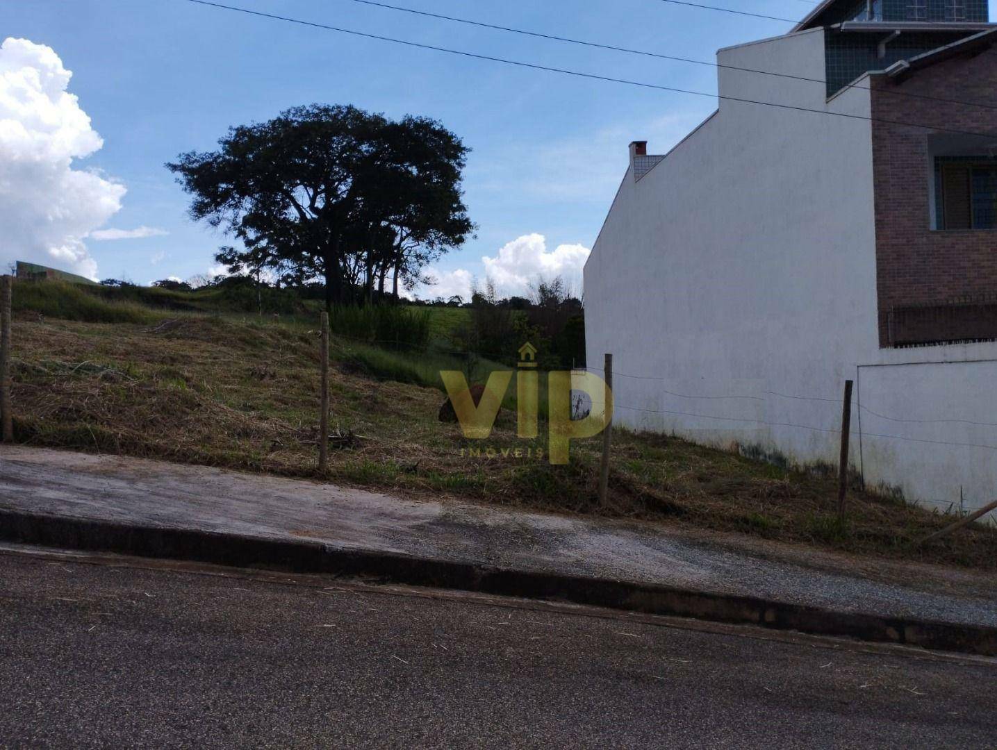 Terreno à venda, 300M2 - Foto 1