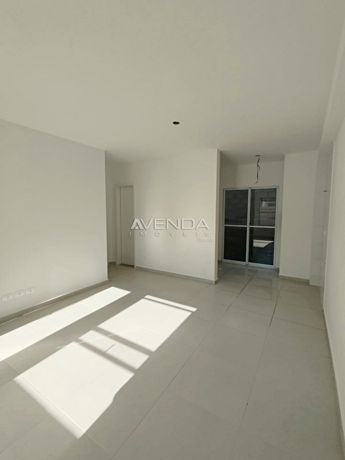 Casa à venda com 2 quartos, 47m² - Foto 2