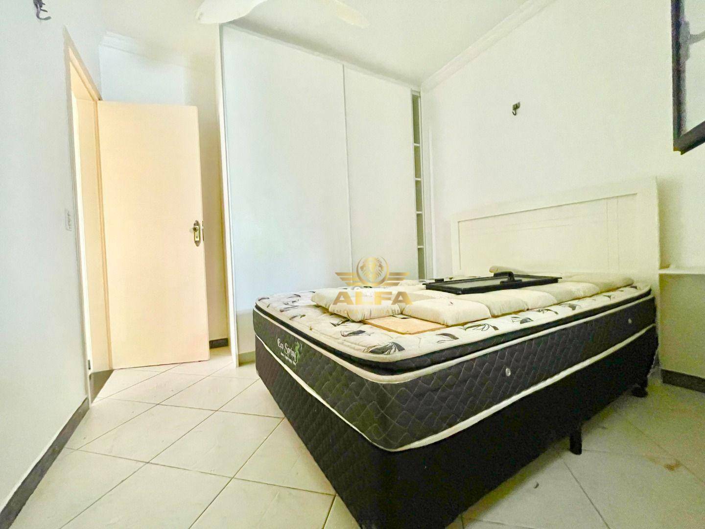 Apartamento à venda com 4 quartos, 150m² - Foto 17