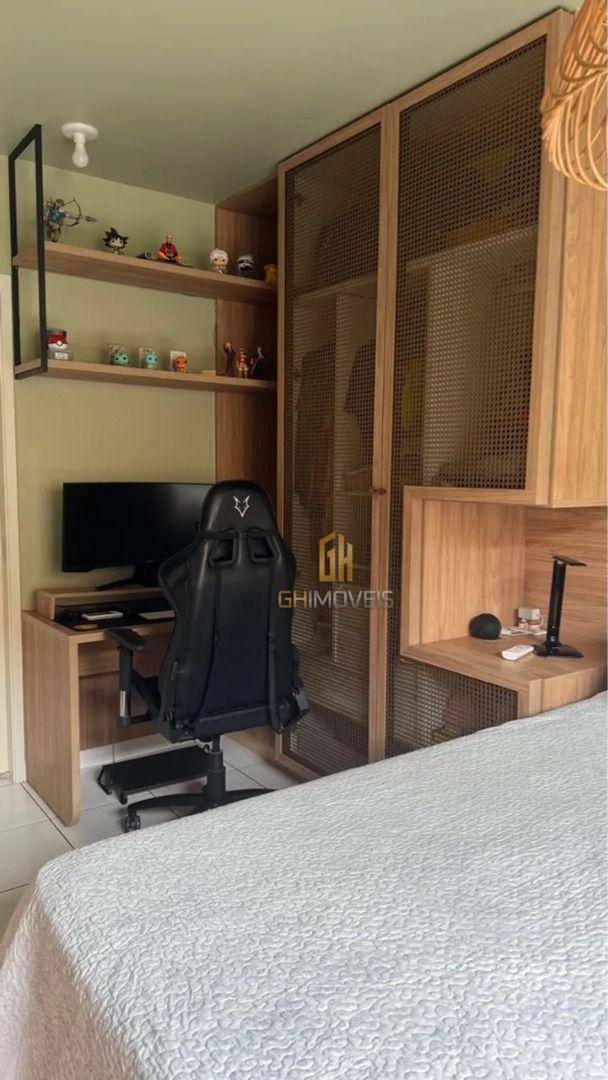 Apartamento à venda com 2 quartos, 64m² - Foto 17