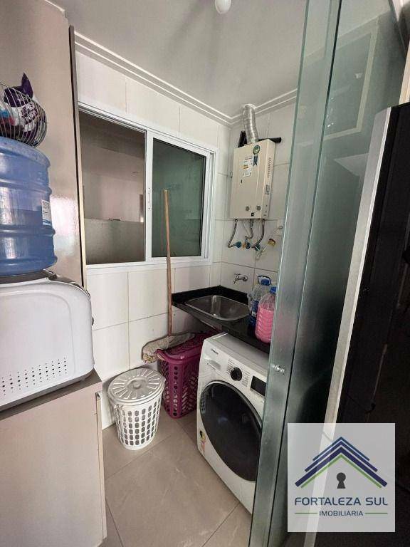 Apartamento à venda com 3 quartos, 70m² - Foto 19