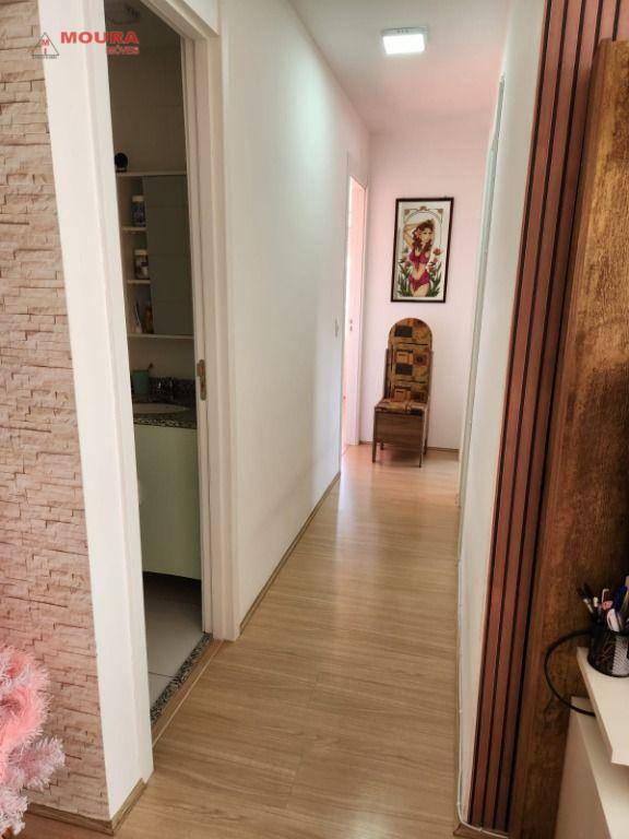 Apartamento à venda com 3 quartos, 66m² - Foto 8