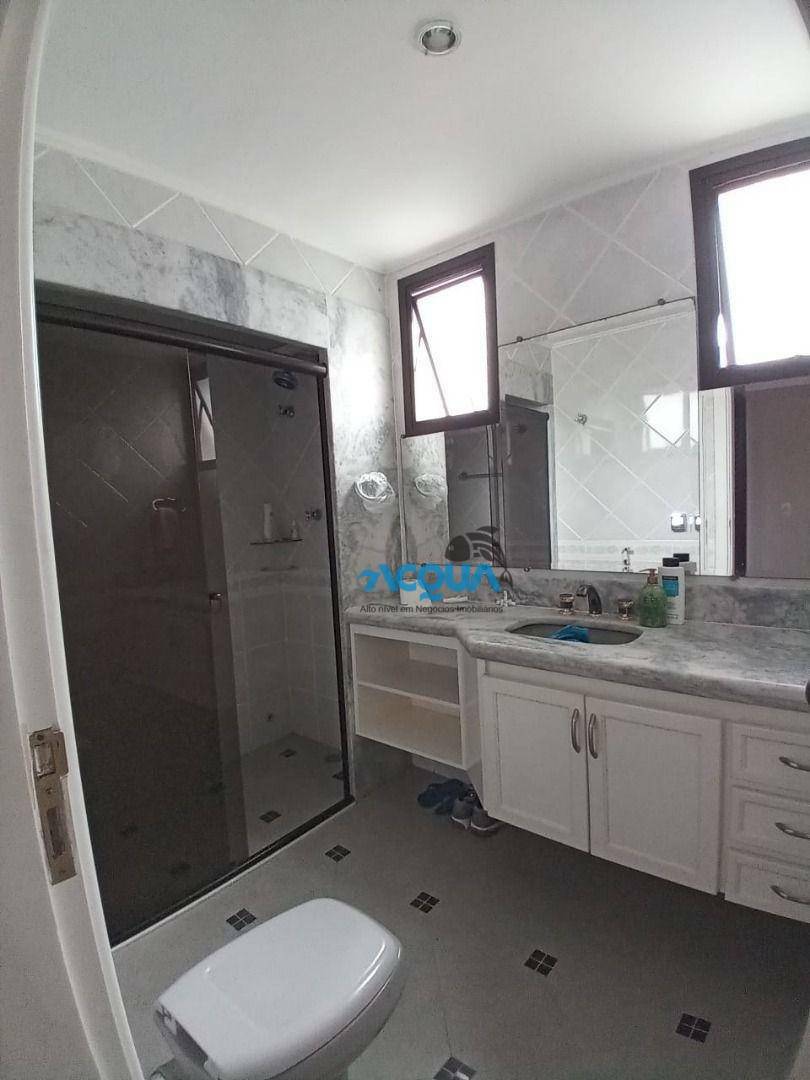 Apartamento à venda com 3 quartos, 186m² - Foto 14