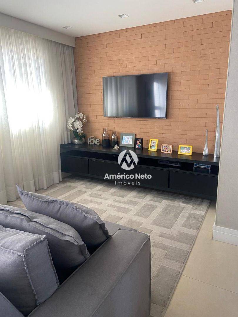 Apartamento à venda com 3 quartos, 153m² - Foto 8