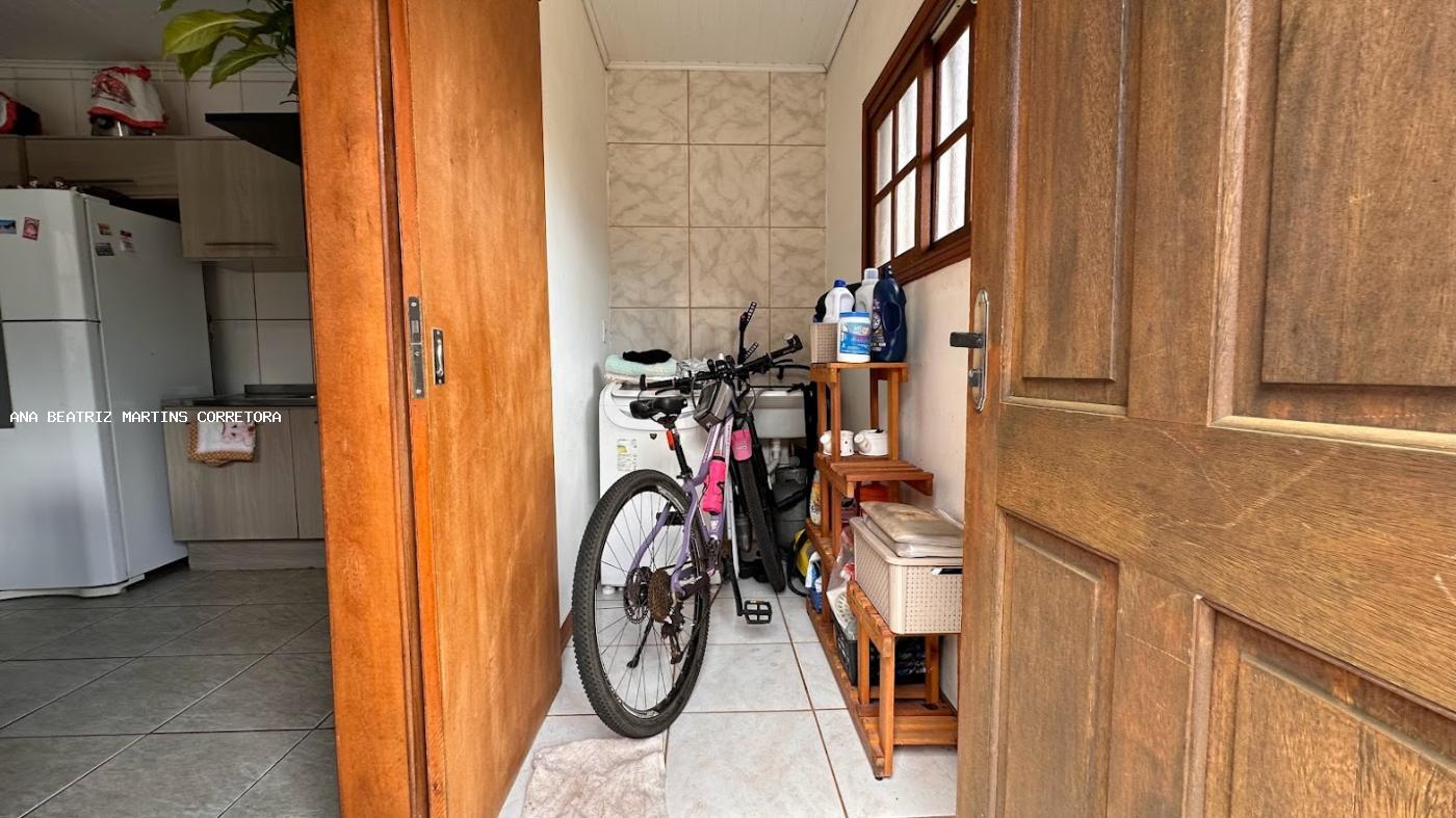 Casa à venda com 2 quartos, 300m² - Foto 15