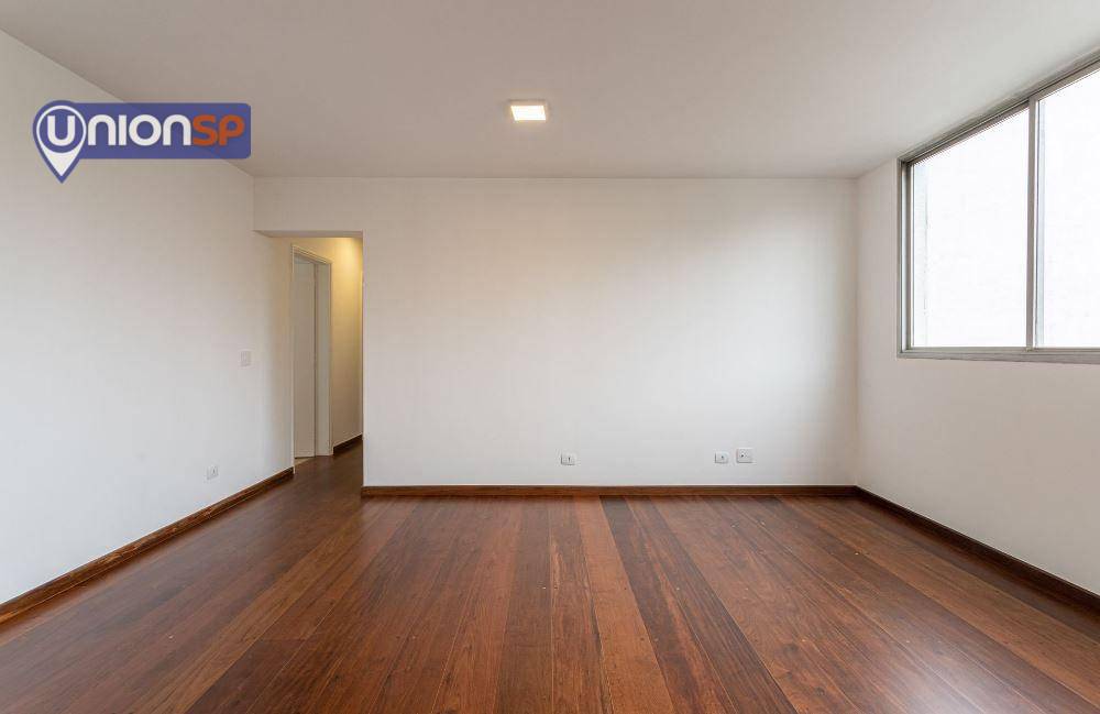 Apartamento à venda com 3 quartos, 105m² - Foto 1