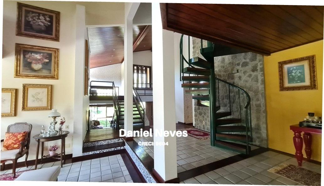 Casa de Condomínio à venda com 7 quartos, 550m² - Foto 17