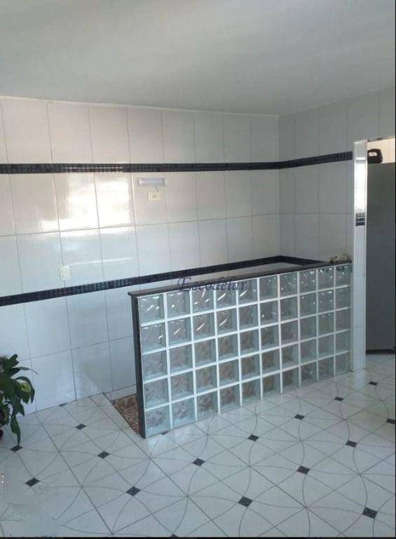 Sobrado à venda com 3 quartos, 150m² - Foto 4