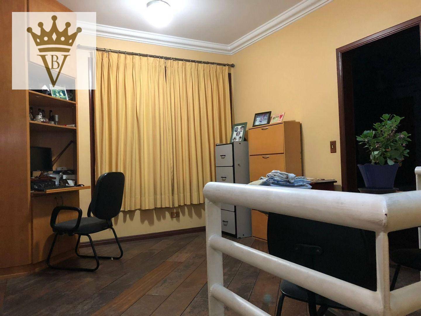 Casa à venda com 3 quartos, 200m² - Foto 25