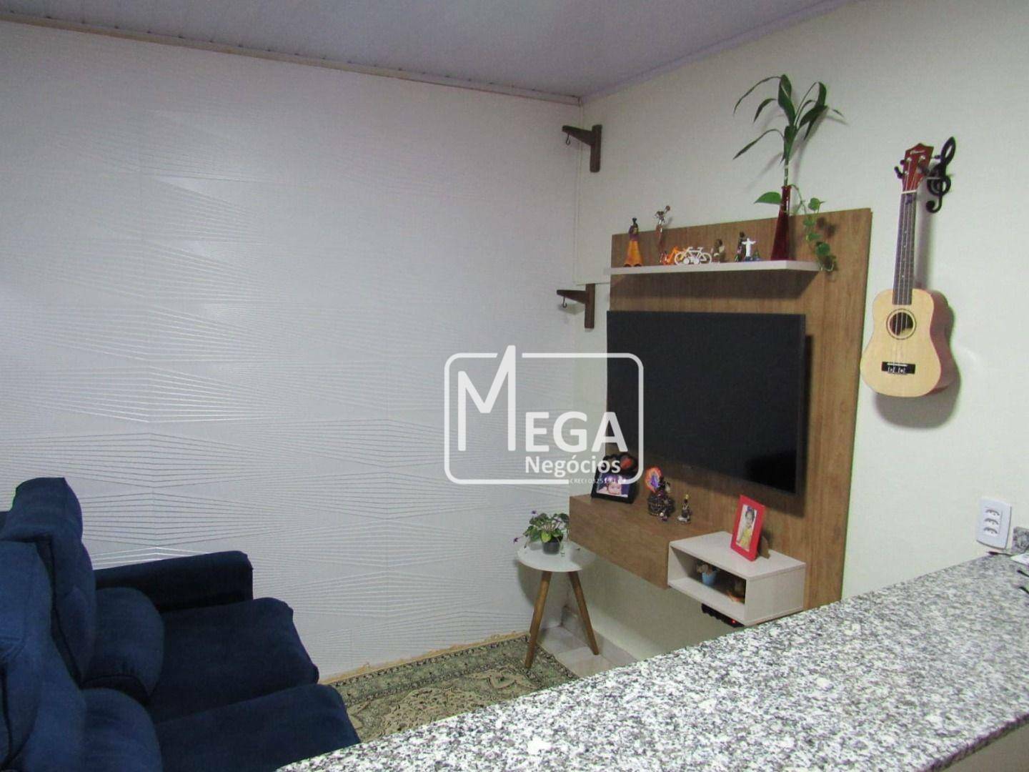 Casa à venda com 4 quartos, 250m² - Foto 2