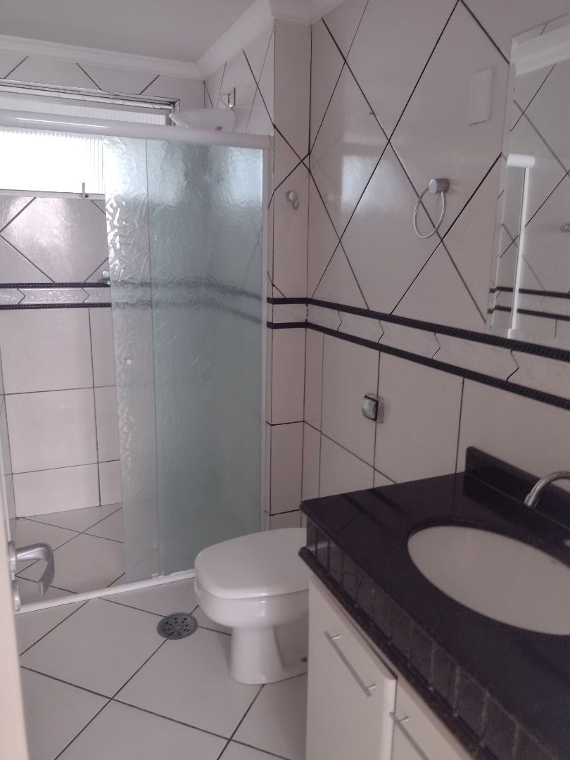 Apartamento para alugar com 2 quartos, 88m² - Foto 12