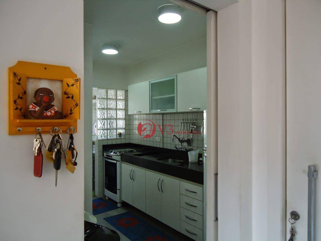 Apartamento à venda com 2 quartos, 73m² - Foto 7