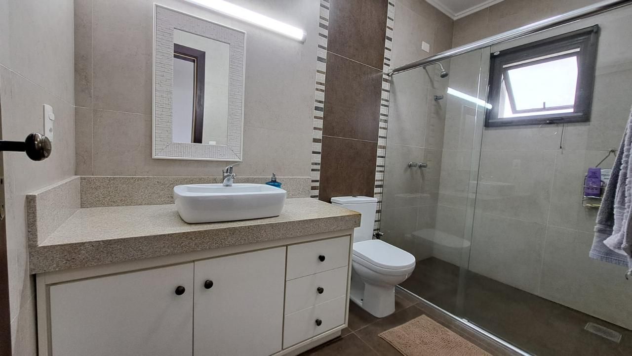 Casa de Condomínio à venda com 4 quartos, 280m² - Foto 17