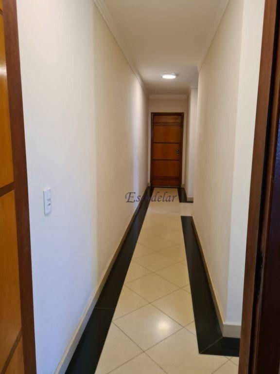 Sobrado à venda com 4 quartos, 300m² - Foto 15