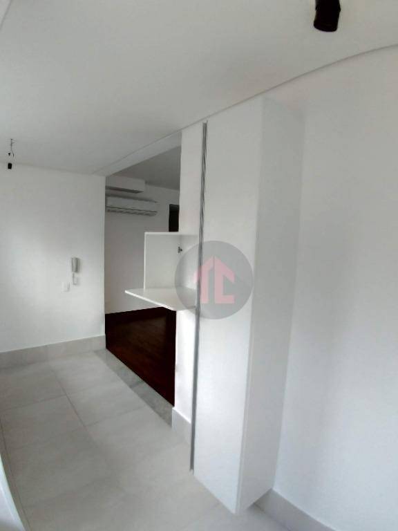 Apartamento para alugar com 1 quarto, 51m² - Foto 7