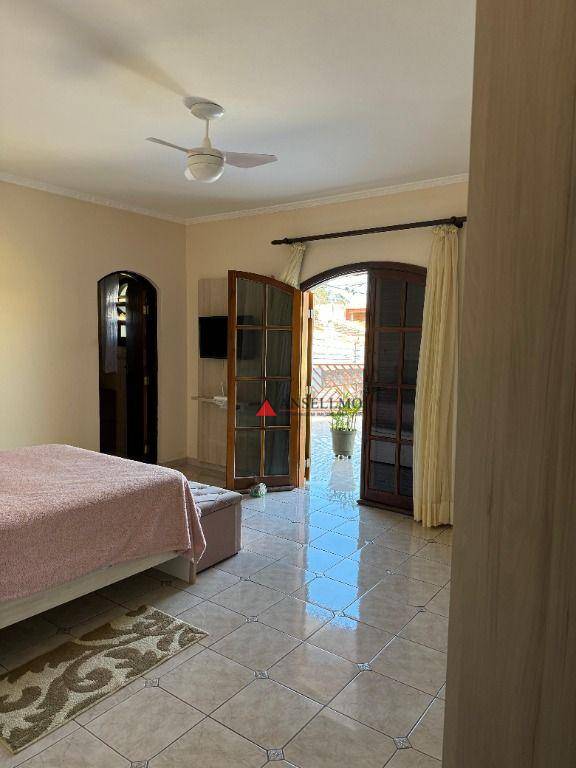 Sobrado à venda com 3 quartos, 196m² - Foto 10