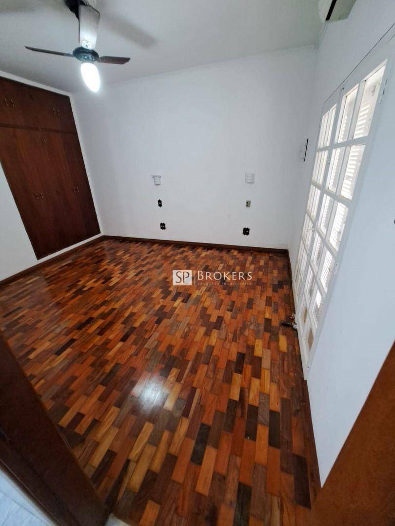 Casa à venda com 4 quartos, 217m² - Foto 9