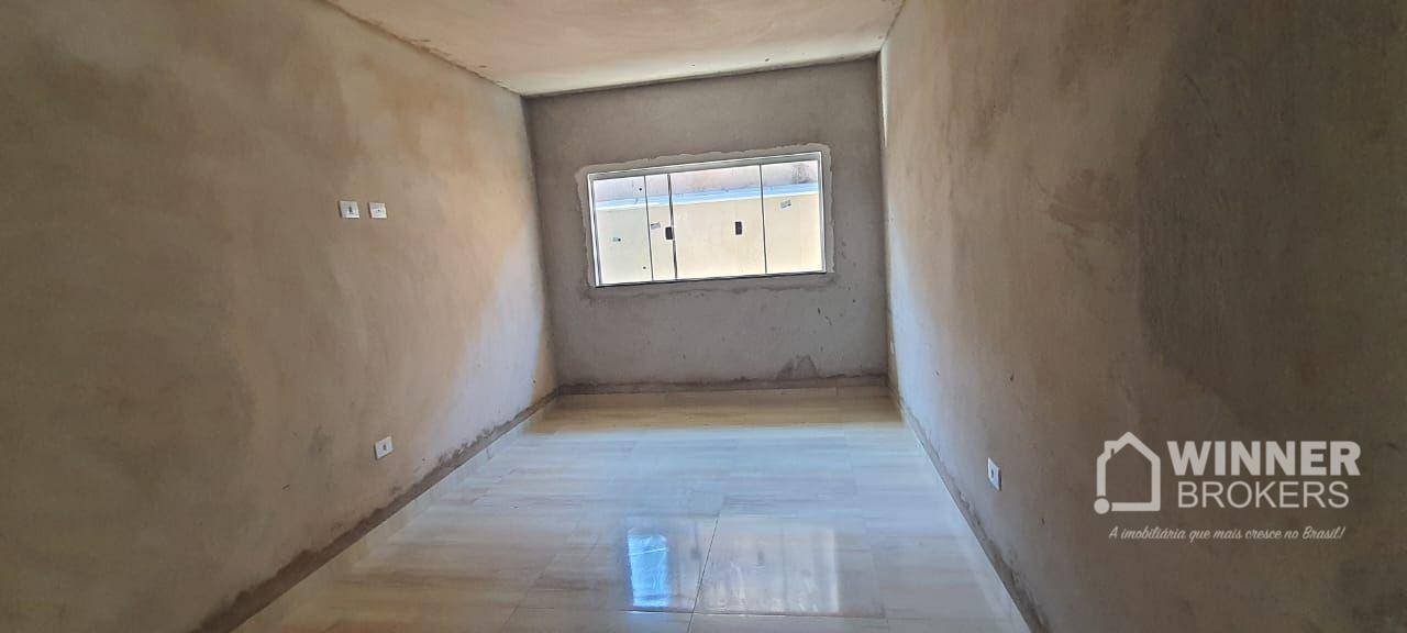 Casa à venda com 3 quartos, 101m² - Foto 4