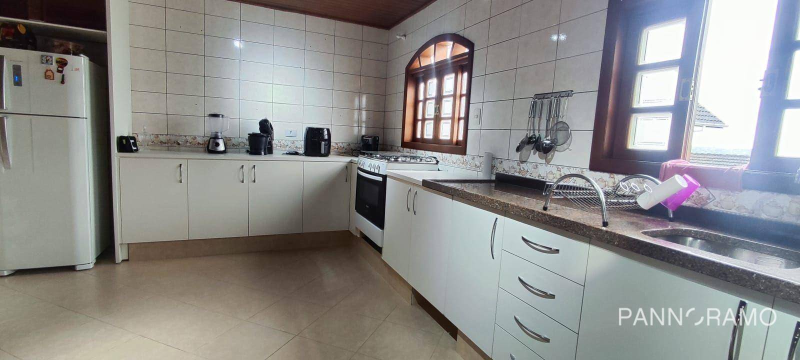 Casa para alugar com 3 quartos, 335m² - Foto 40