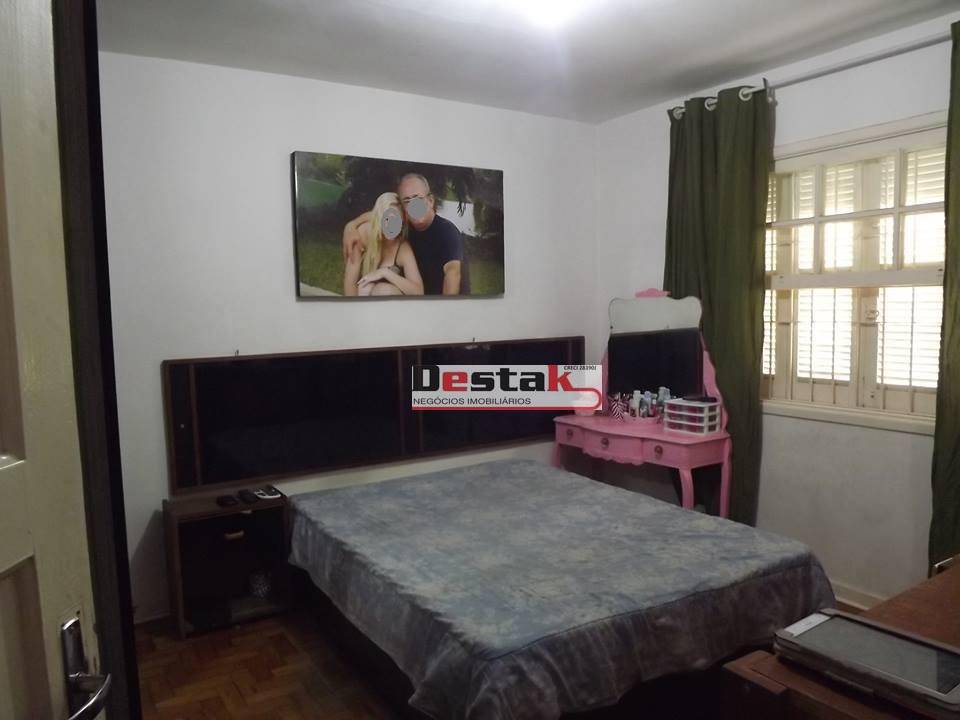 Sobrado à venda com 2 quartos, 240m² - Foto 3