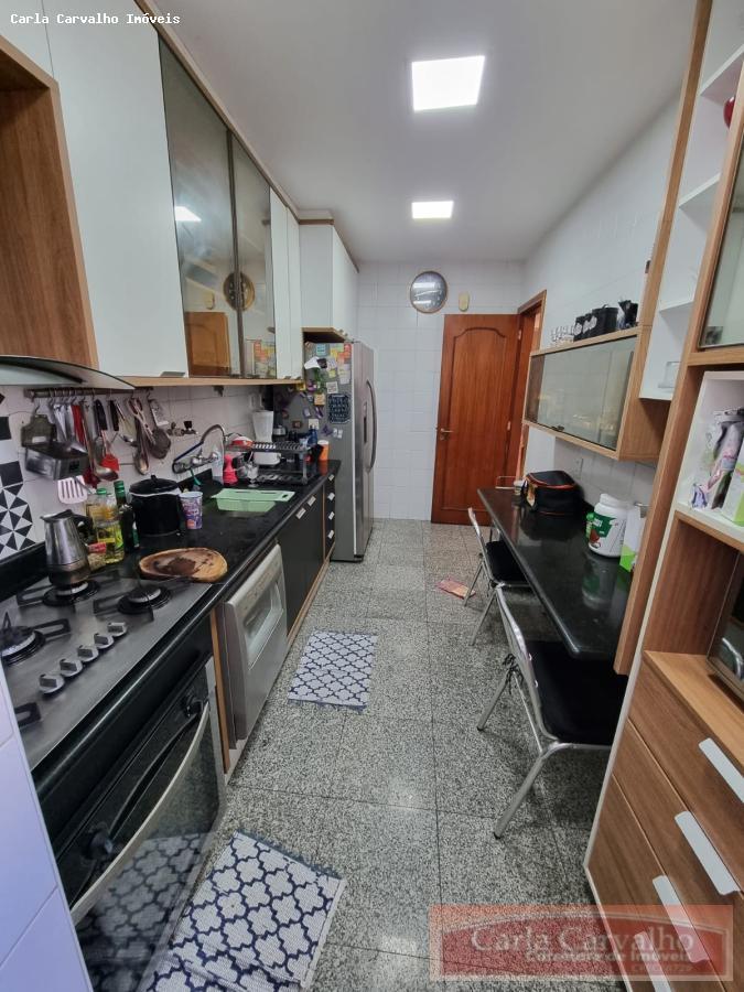 Apartamento à venda com 4 quartos, 240m² - Foto 21