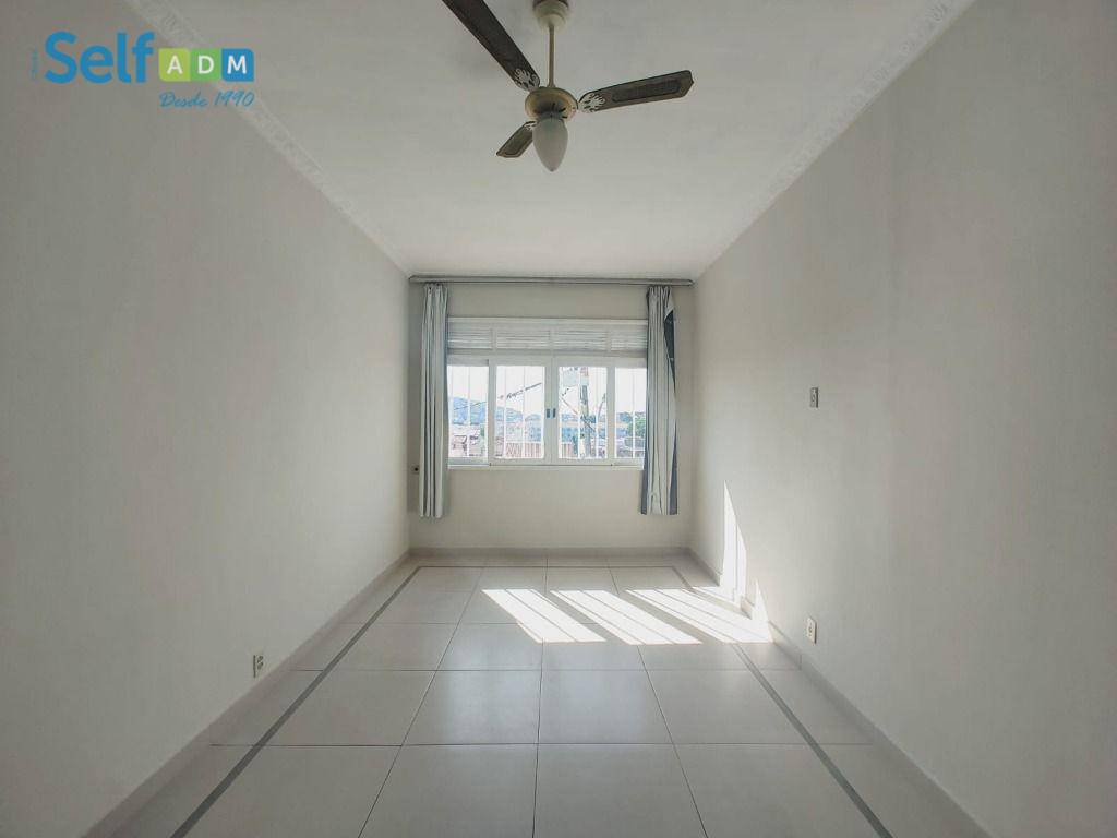 Casa de Condomínio para alugar com 4 quartos, 120m² - Foto 5