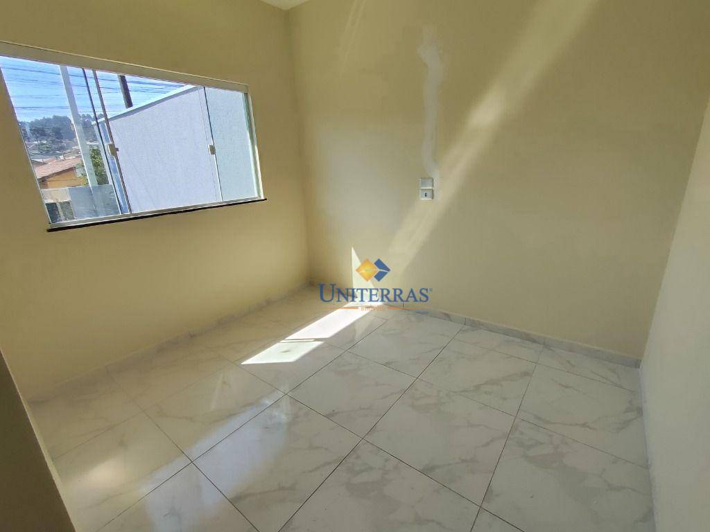 Casa à venda com 3 quartos, 58m² - Foto 11