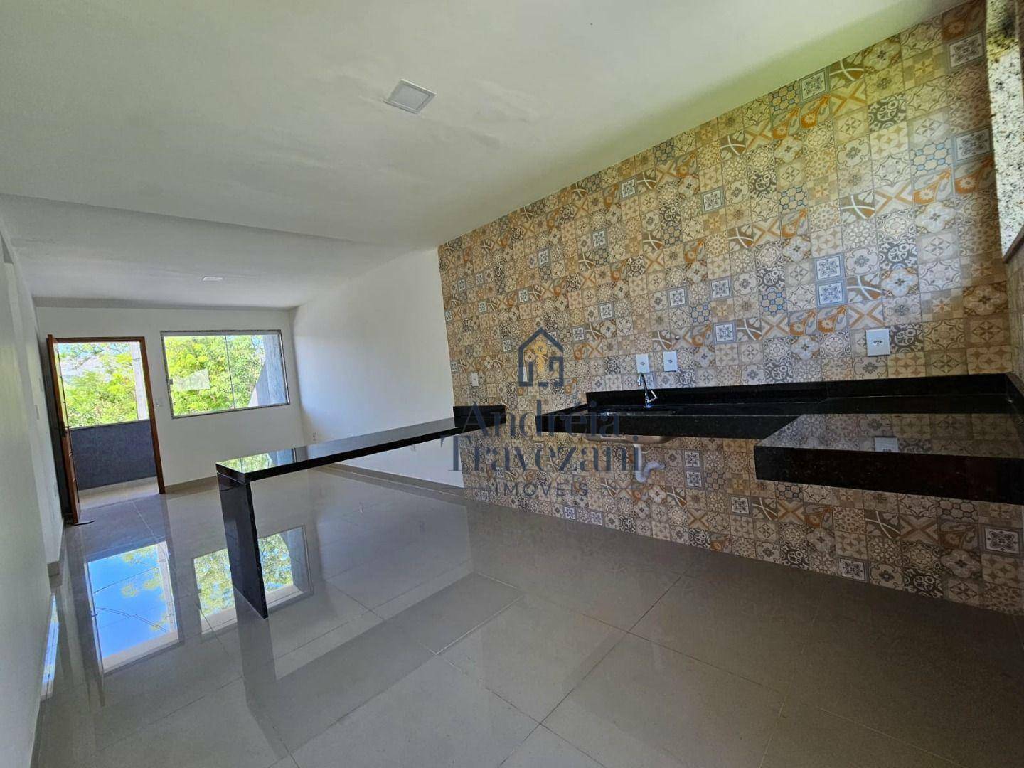 Casa à venda com 2 quartos, 60m² - Foto 12