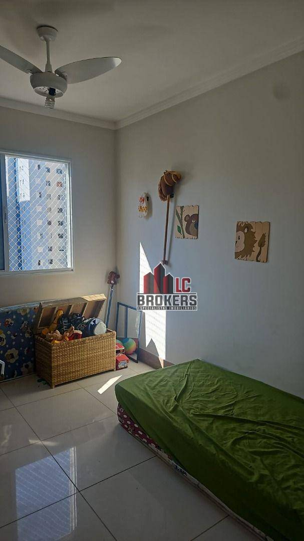 Apartamento para alugar com 2 quartos, 70m² - Foto 6