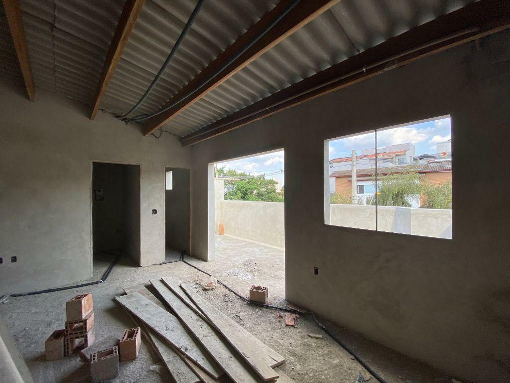 Sobrado à venda com 3 quartos, 120m² - Foto 33