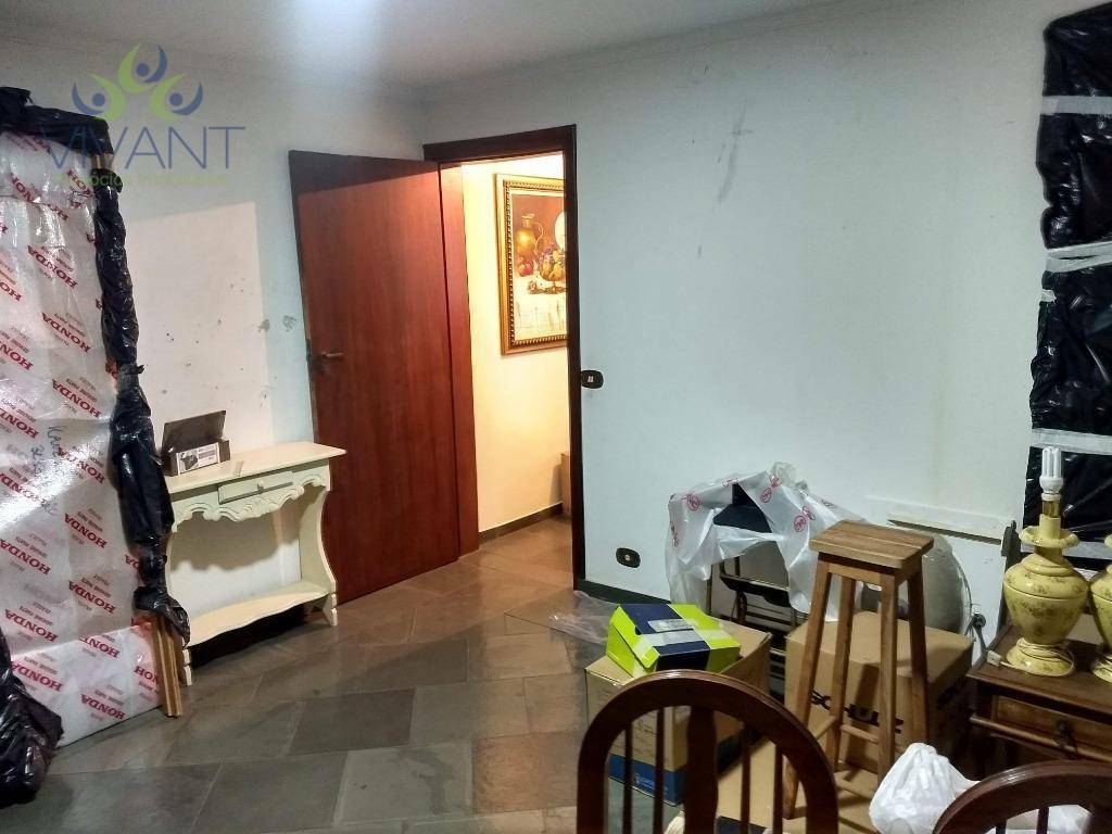 Sobrado para alugar com 3 quartos, 327m² - Foto 54