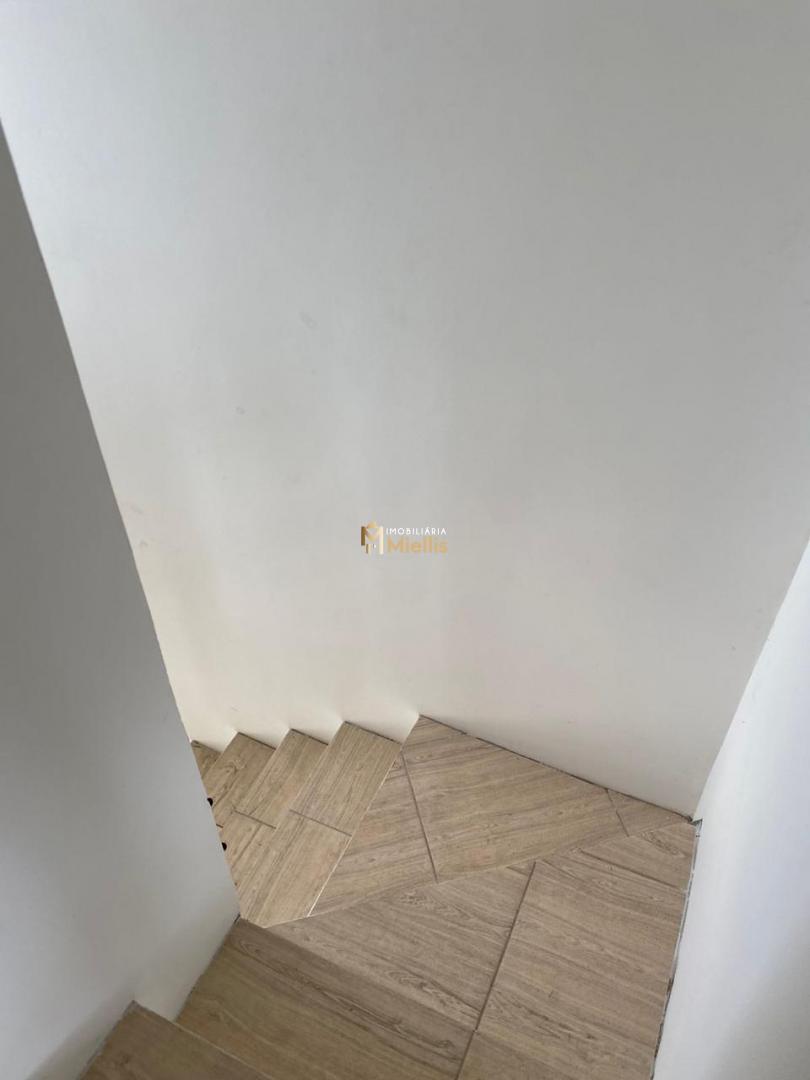 Casa à venda com 2 quartos, 45m² - Foto 23