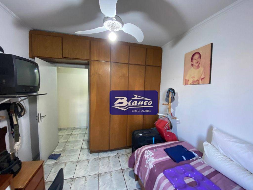 Sobrado à venda com 3 quartos, 250m² - Foto 28