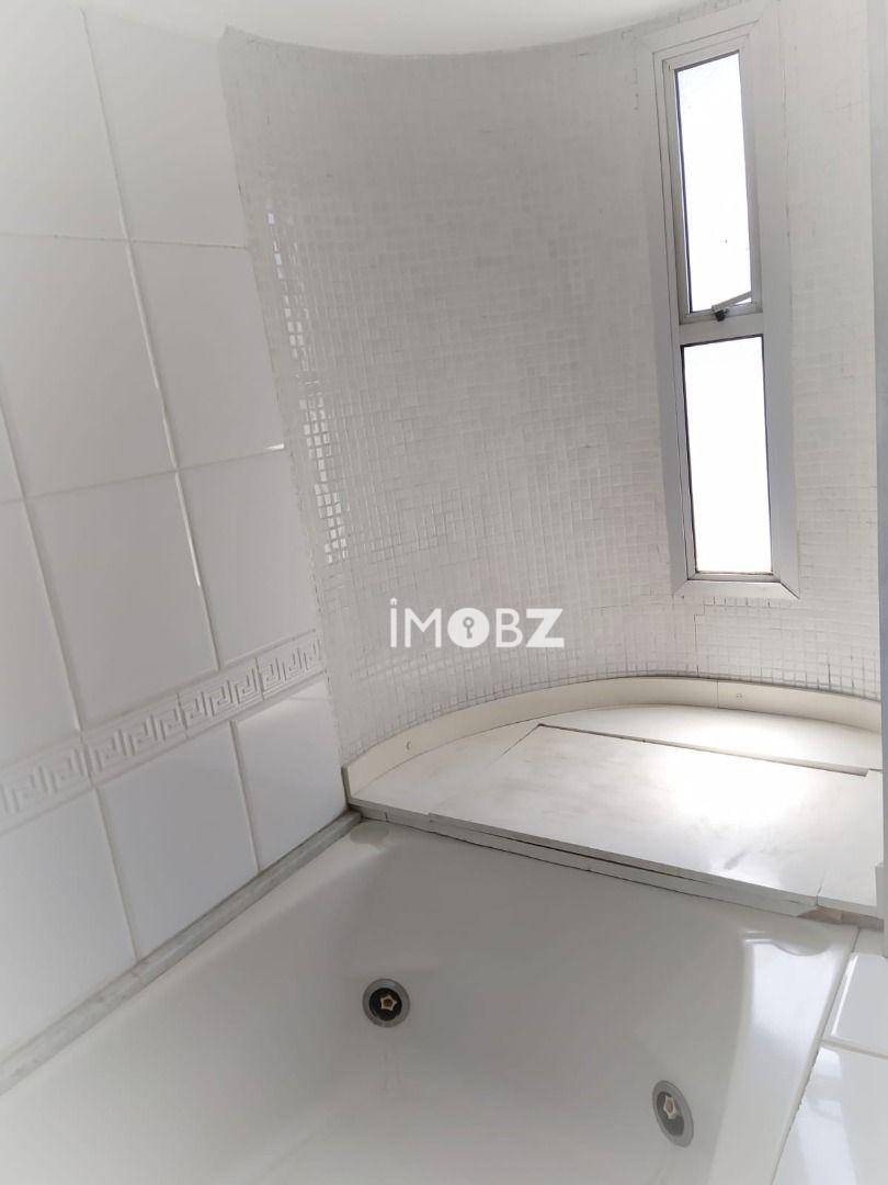 Apartamento à venda com 4 quartos, 160m² - Foto 21