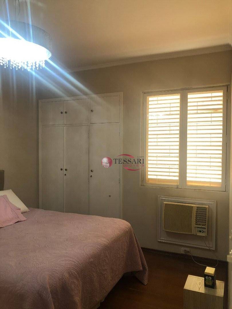 Apartamento à venda com 3 quartos, 137m² - Foto 15