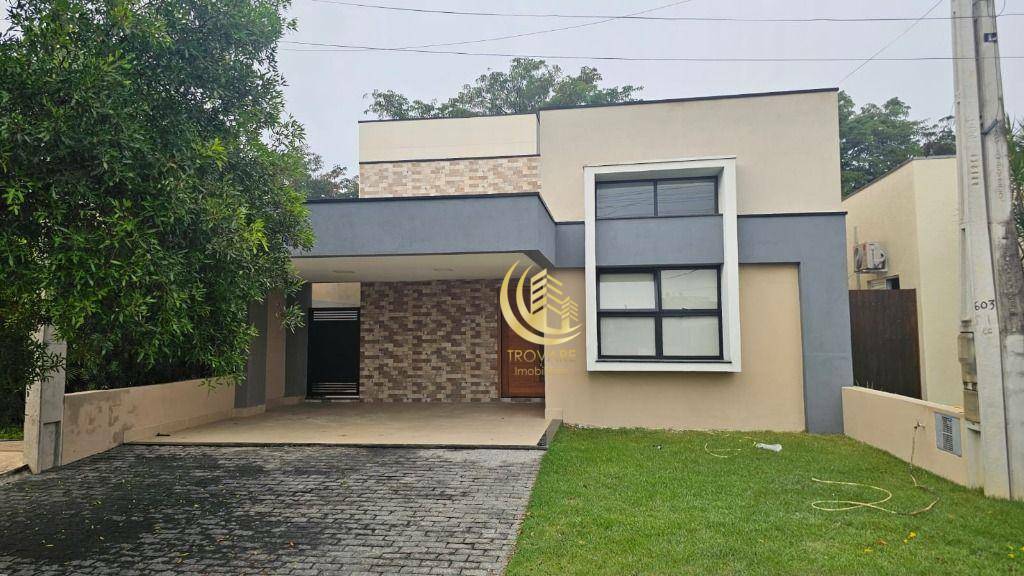 Casa de Condomínio para alugar com 3 quartos, 160m² - Foto 1