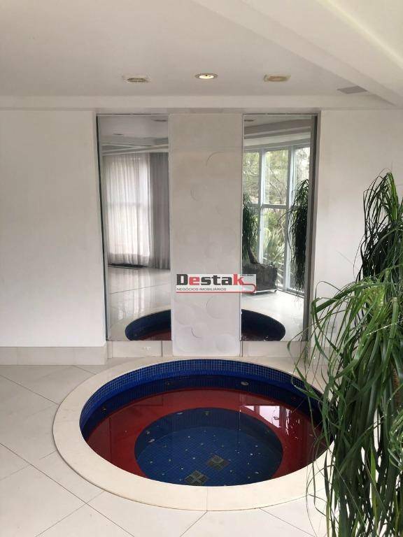 Sobrado à venda com 5 quartos, 740m² - Foto 18