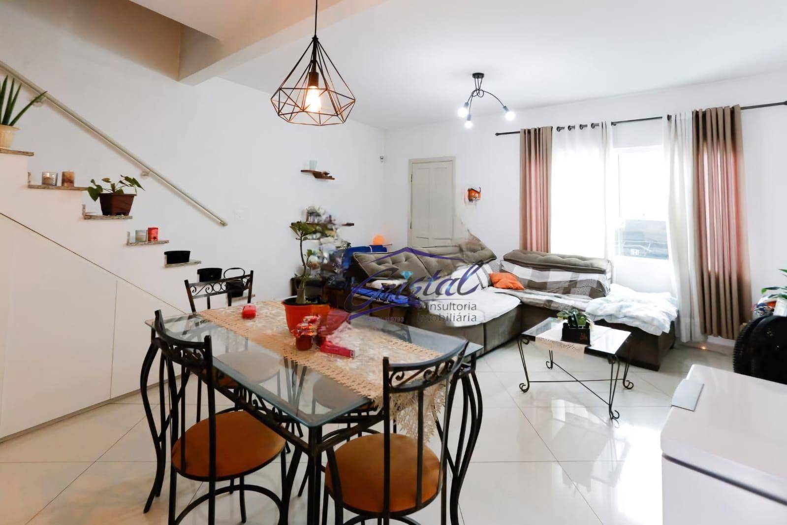 Casa à venda com 3 quartos, 100m² - Foto 1