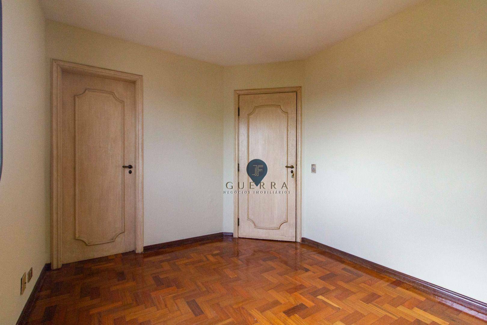 Apartamento à venda com 3 quartos, 189m² - Foto 21