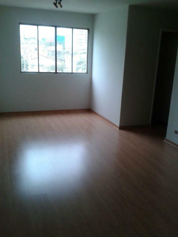 Apartamento para alugar com 2 quartos, 70m² - Foto 1