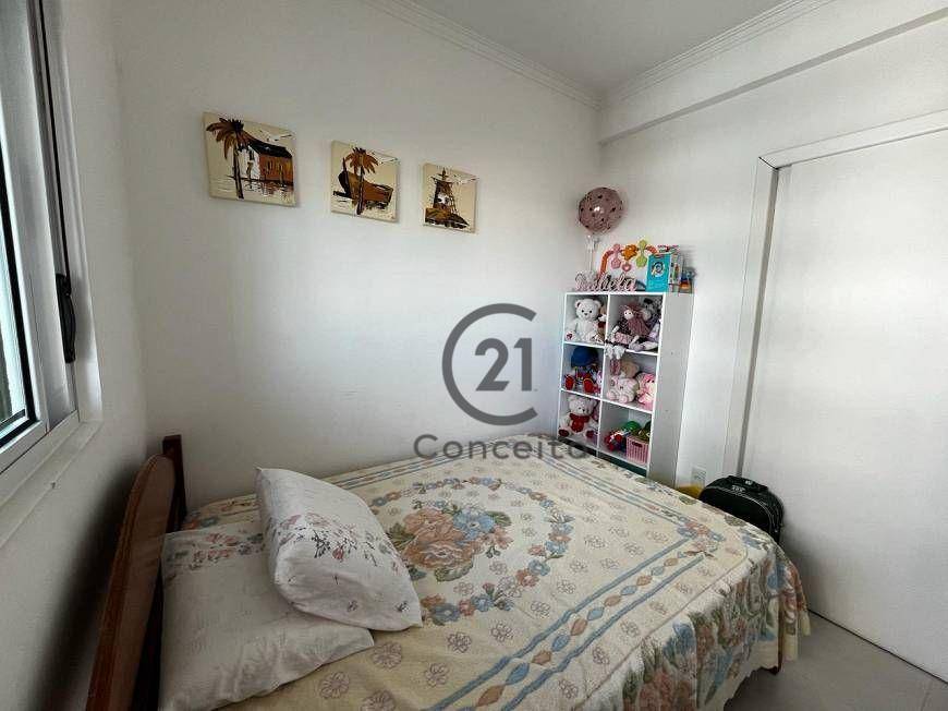 Apartamento à venda com 3 quartos, 130m² - Foto 19