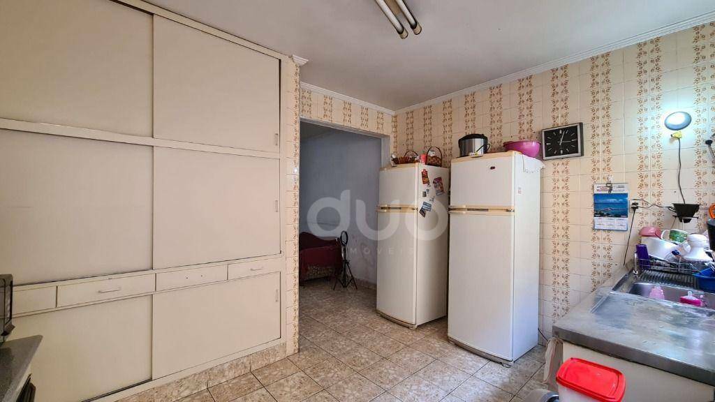 Casa à venda com 3 quartos, 200m² - Foto 5