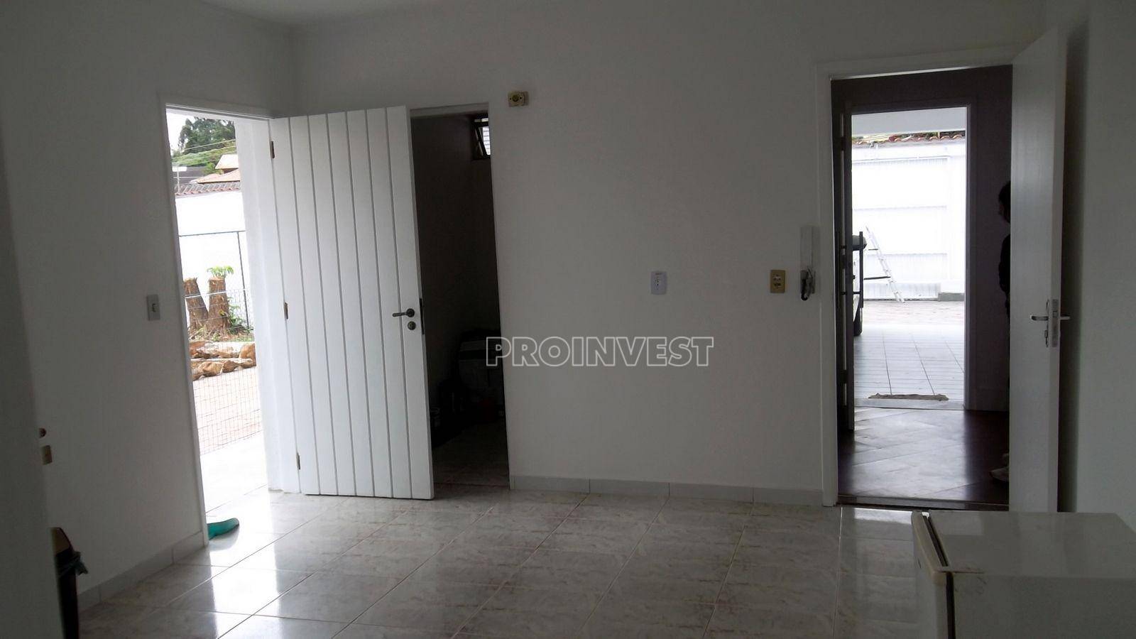 Casa à venda com 3 quartos, 330m² - Foto 9