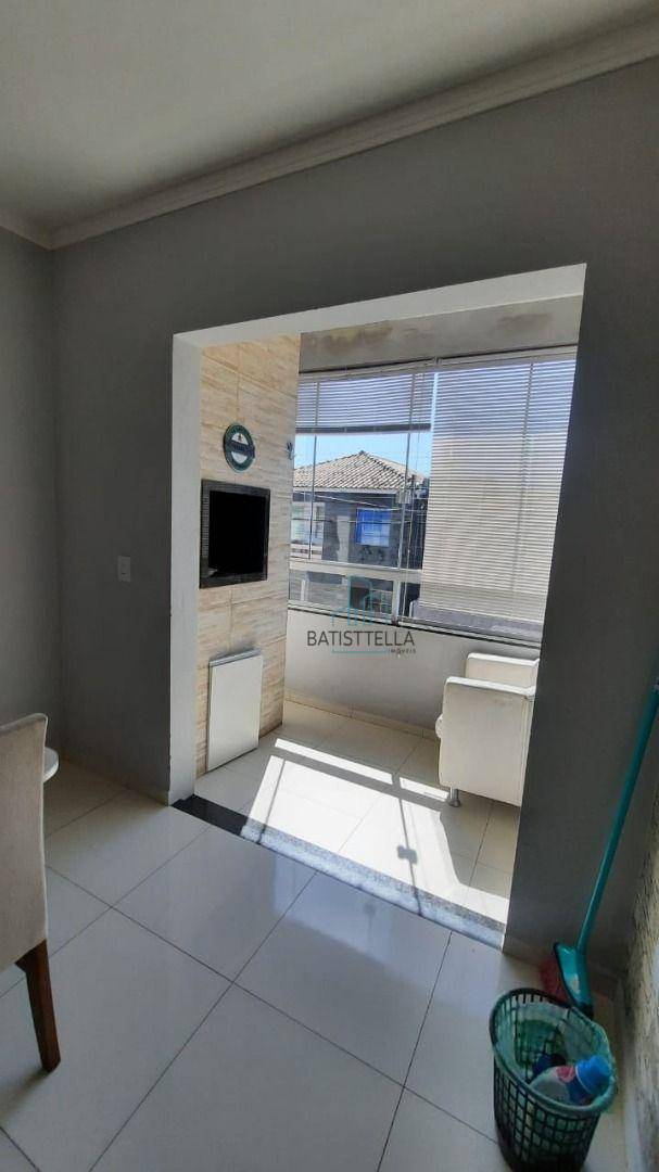 Apartamento à venda com 2 quartos, 75m² - Foto 6