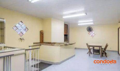 Casa para alugar com 4 quartos, 359m² - Foto 25
