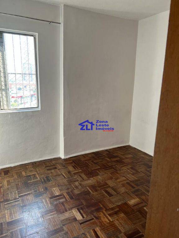 Apartamento para alugar com 2 quartos, 50m² - Foto 11