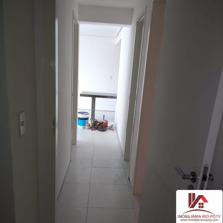 Apartamento à venda com 2 quartos, 62m² - Foto 9